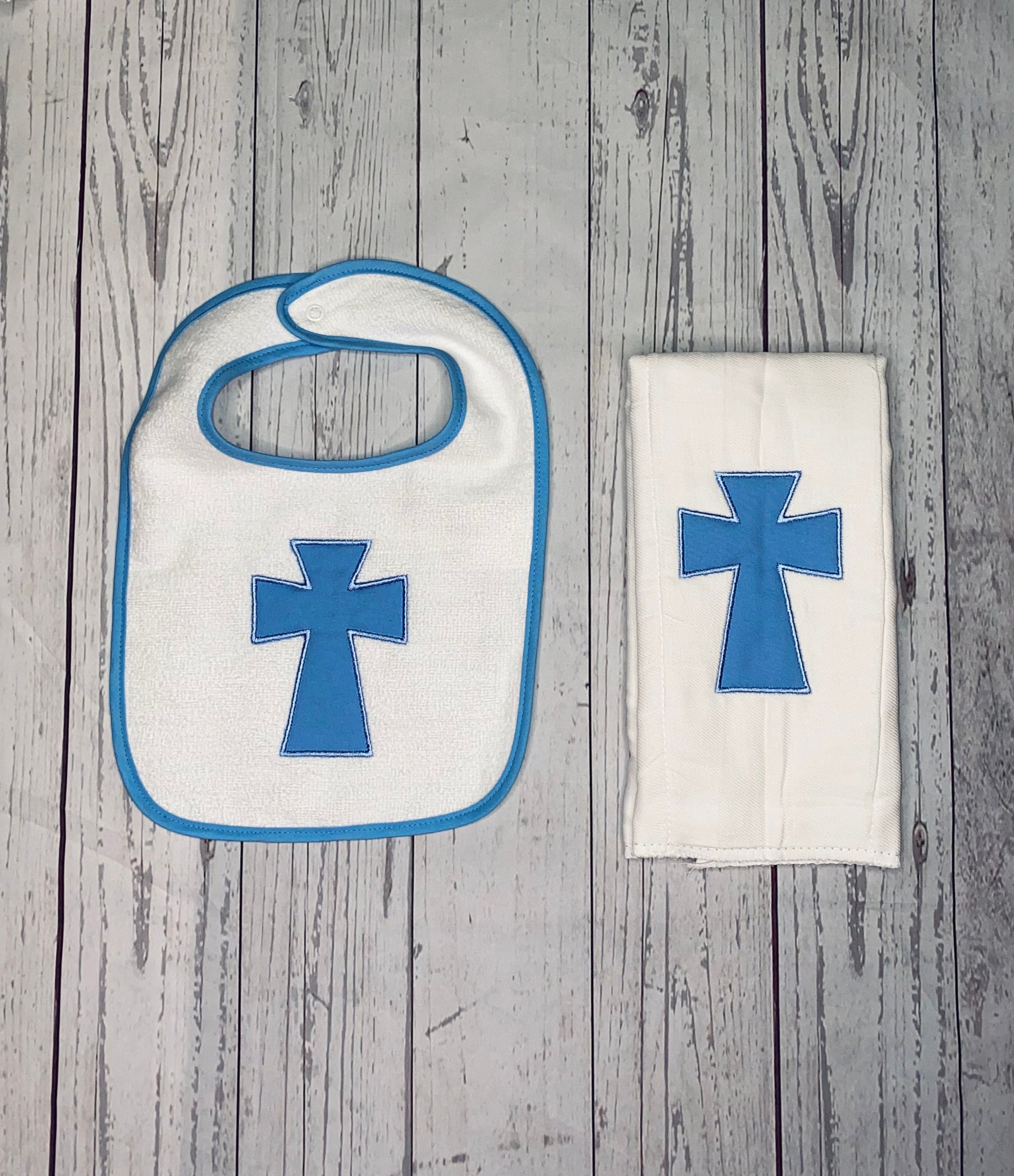 Personalized Baptism Bib and Burp Cloth, Easter Bib with Cross, Personalized Baby Shower Gift, Baptismal Bib, Monogrammed Bib